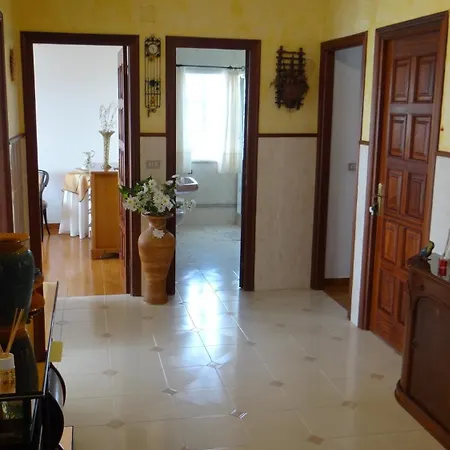 Piso De 3 En La Costa De Lägenhet